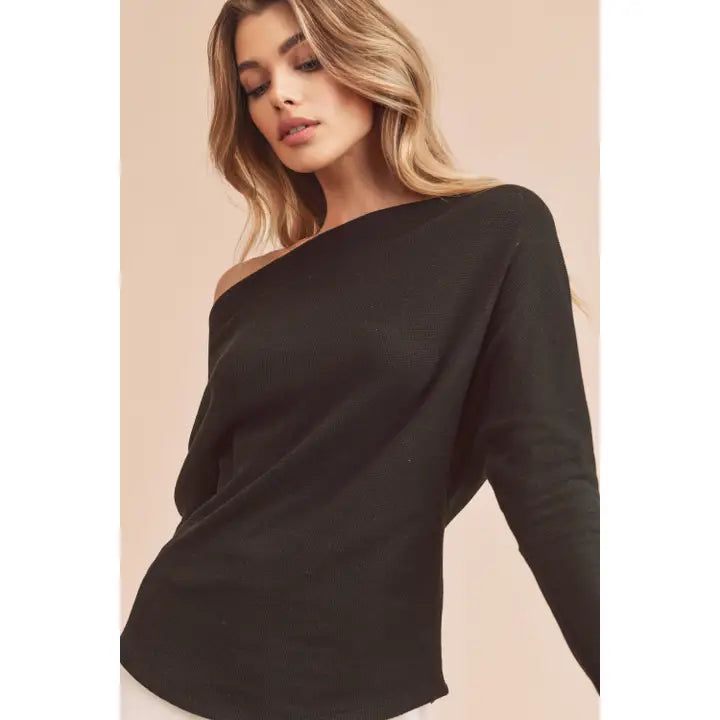 Lula off the shoulder top Black