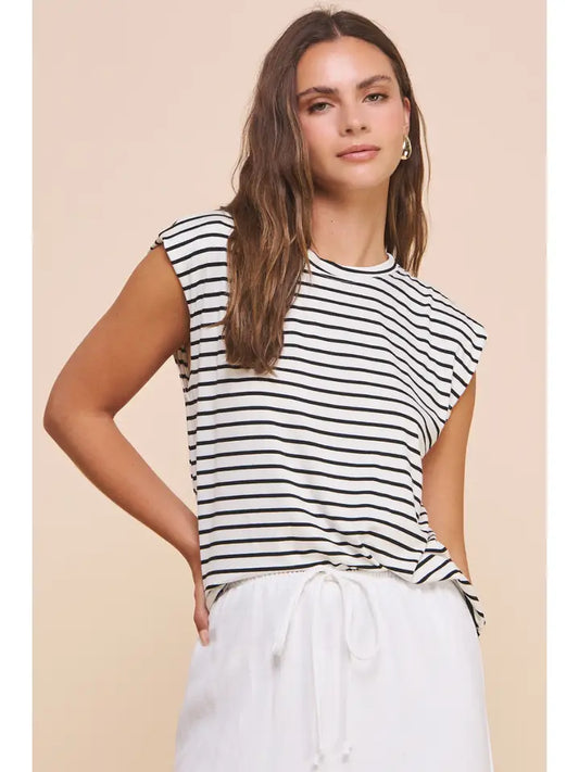 Stripped Muscle Tee Black and White stripes