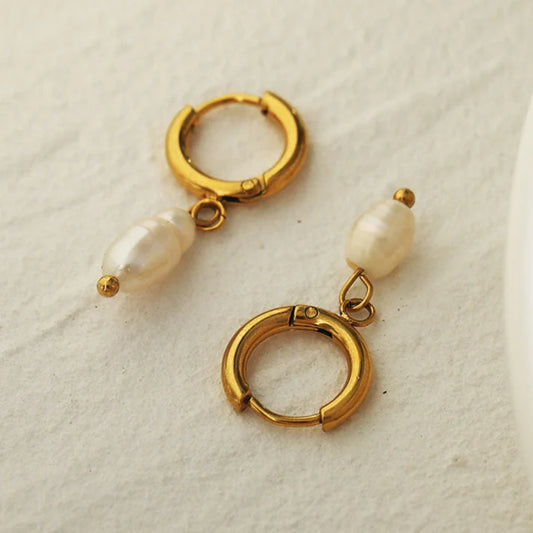 ALEX Natural Freshwater Pearls huggie Earrings