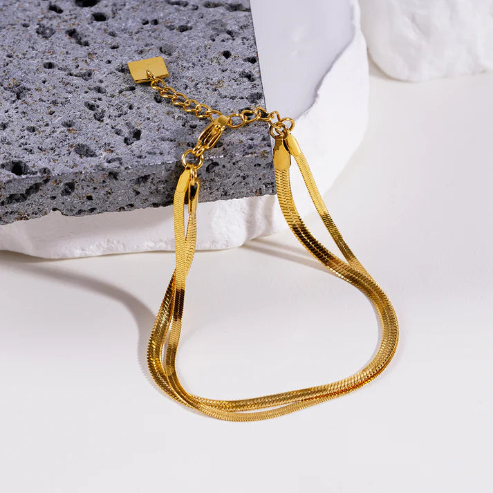 Inese Gold Snake Chain Bracelet